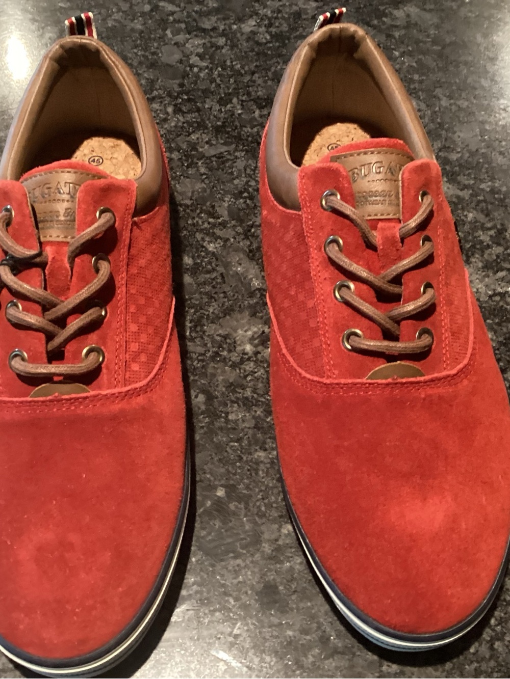 Bugatti Men’s Red Suede Low-Top Sneakers